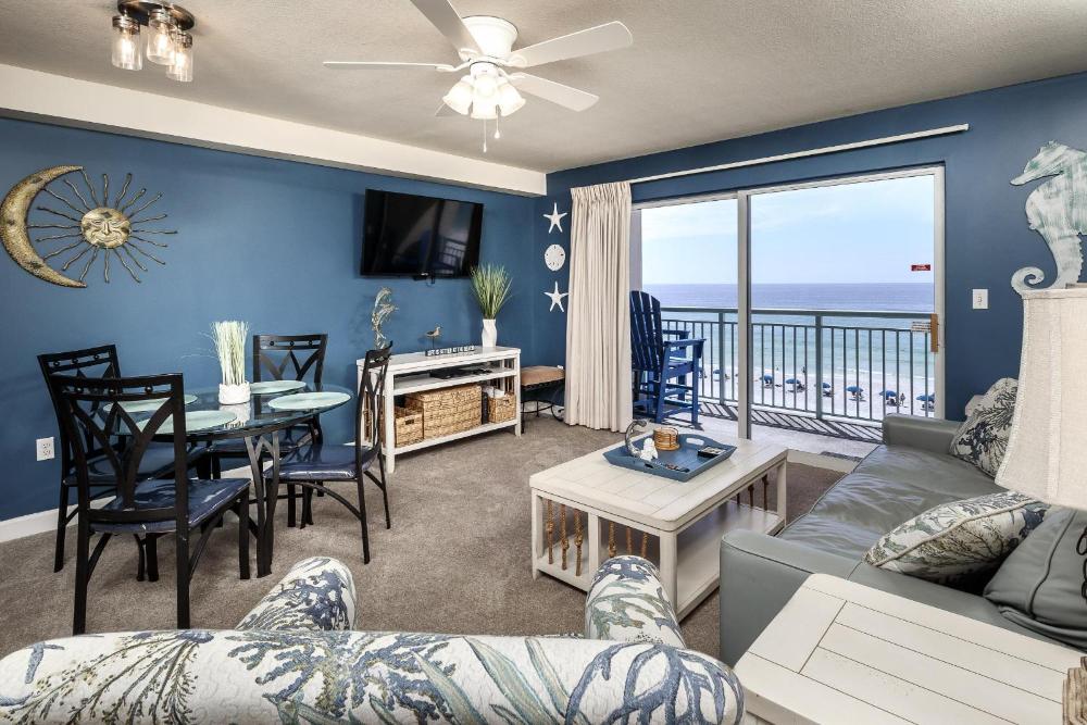 Pelican Isle 502